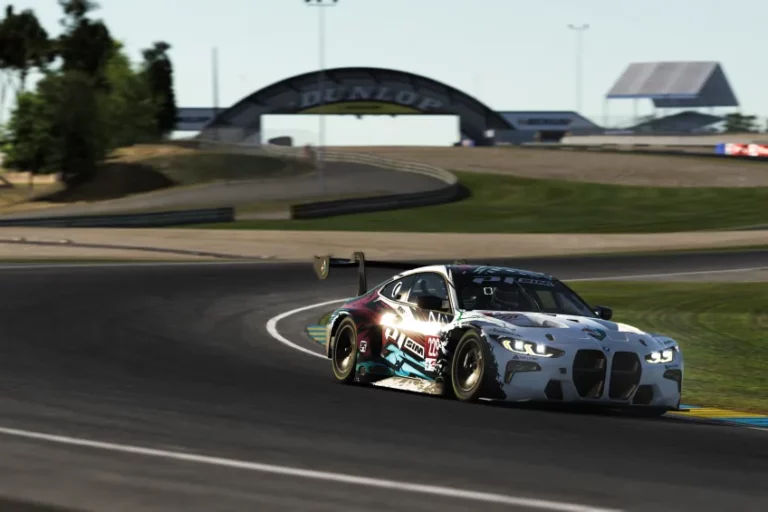 BMW-GT3-WILLIAMS-1