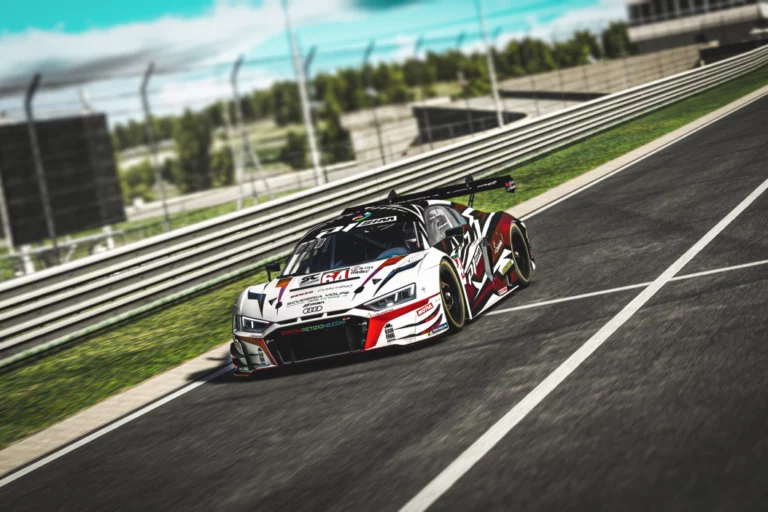 sv-competizione-audiR8-hungaro1